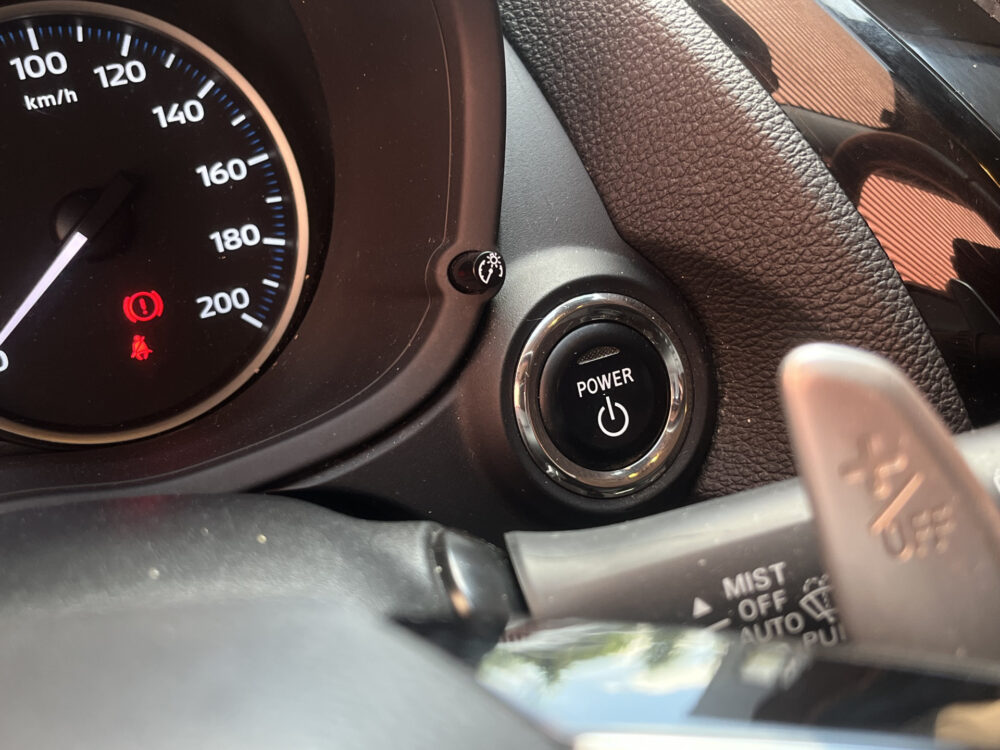 Mitsubishi Eclipse Cross 2.4 PHEV Intense // LED // CAMERA // KEYLESS // CARPLAY // CLIMA // STOELVERWARMING // 23
