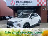 Mitsubishi Eclipse Cross 2.4 PHEV Intense // LED // CAMERA // KEYLESS // CARPLAY // CLIMA // STOELVERWARMING // 32