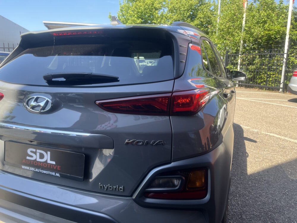 Hyundai KONA 1.6 GDI HEV Premium // DODEHOEK // LEDER+ELEK.STOEL // HEAD-UP DISPLAY // KRELL AUDIO // KEYLESS // STOELVERKOELING+VERWARMING / 13