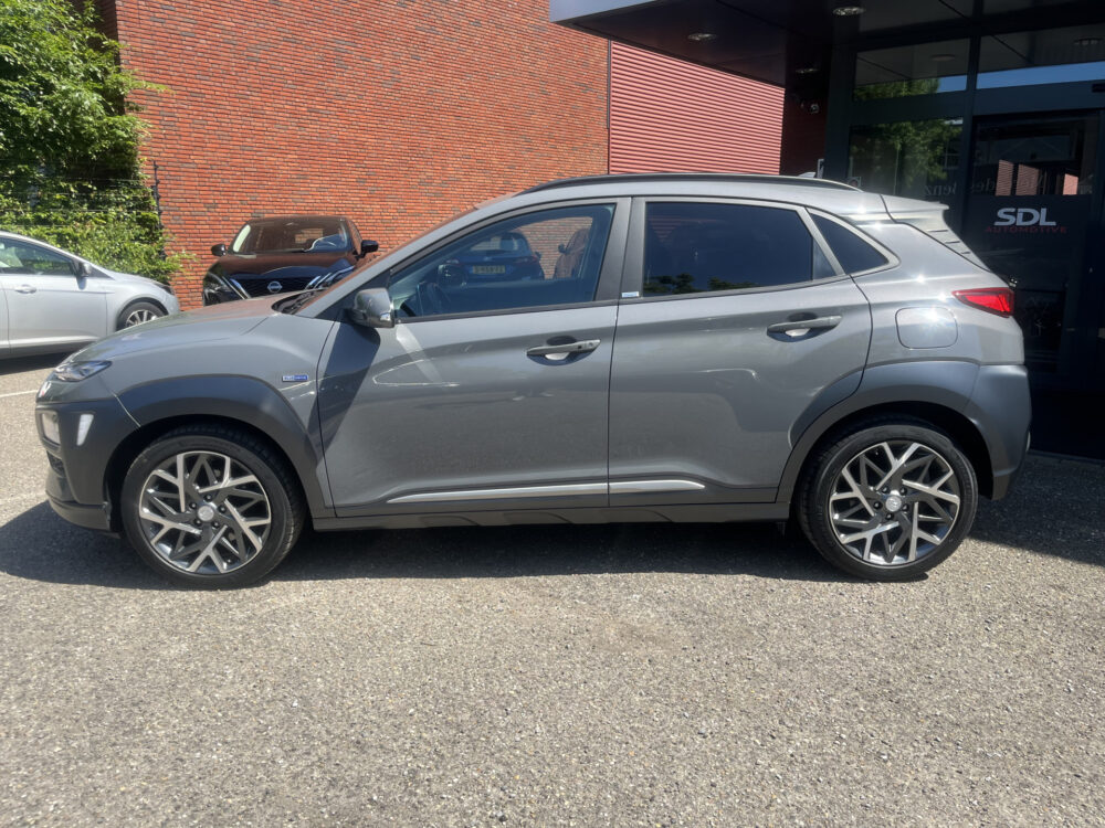 Hyundai KONA 1.6 GDI HEV Premium // DODEHOEK // LEDER+ELEK.STOEL // HEAD-UP DISPLAY // KRELL AUDIO // KEYLESS // STOELVERKOELING+VERWARMING / 2