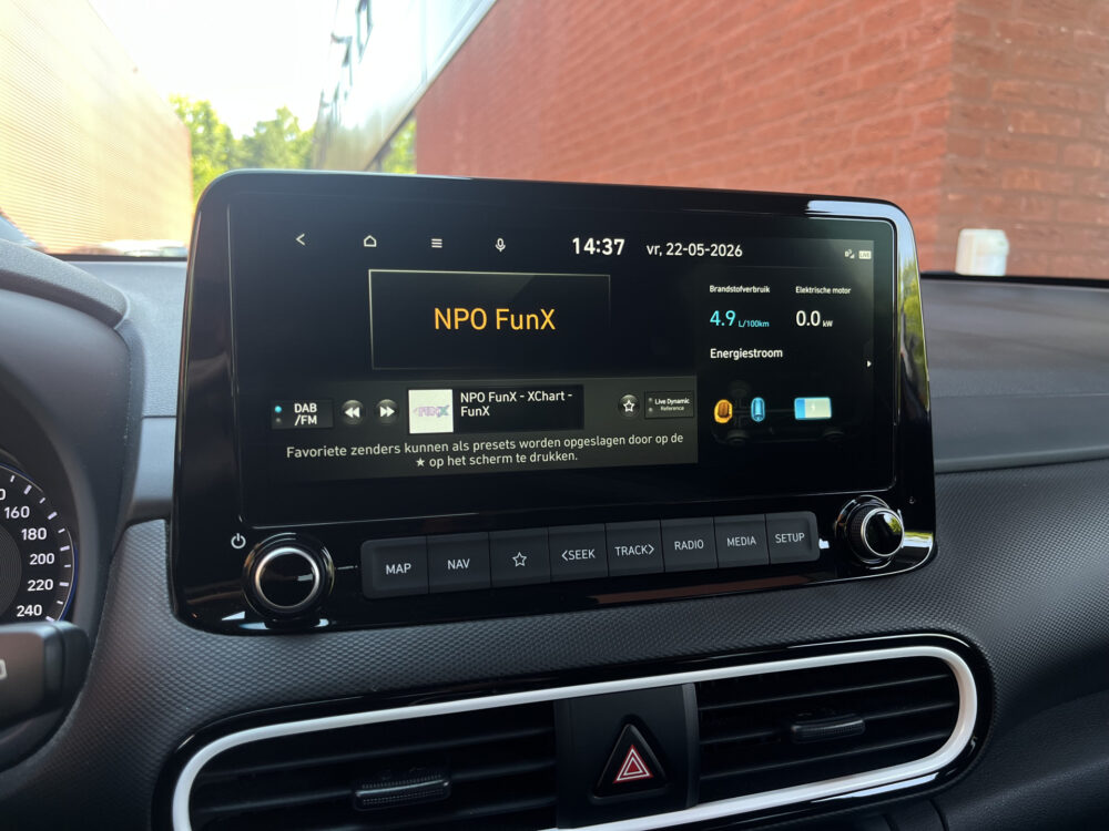 Hyundai KONA 1.6 GDI HEV Premium // DODEHOEK // LEDER+ELEK.STOEL // HEAD-UP DISPLAY // KRELL AUDIO // KEYLESS // STOELVERKOELING+VERWARMING / 32