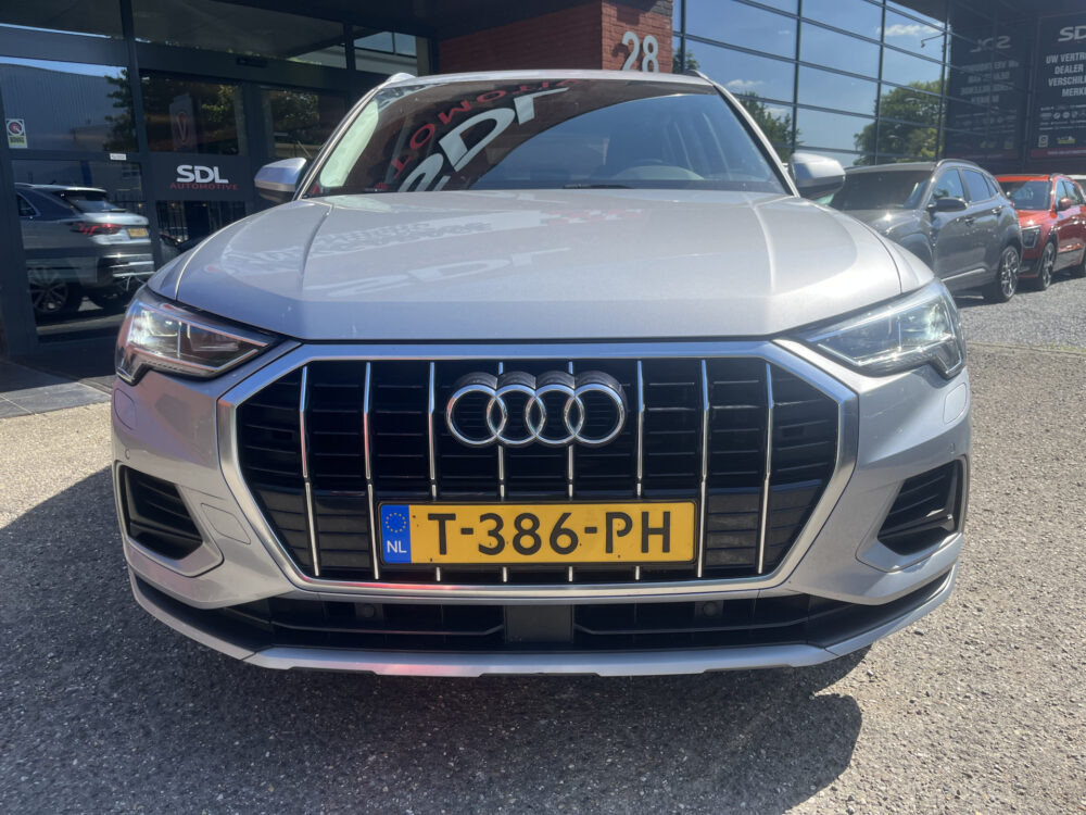 Audi Q3 35 TFSI Pro Line S // ADAPTIV. CRUISE // DODEHOEK // VIRTUAL COCKPIT // FULL LED // NAVI+CARPLAY // STOELVERWARMING // 10