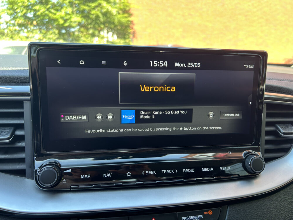 Kia Ceed Sportswagon 1.6 GDI PHEV DynamicLine // NAVI + CARPLAY // ADAPTIVE CRUISE // FULL LED // KEYLESS // STOEL + STUURWIELVERWARMING 18