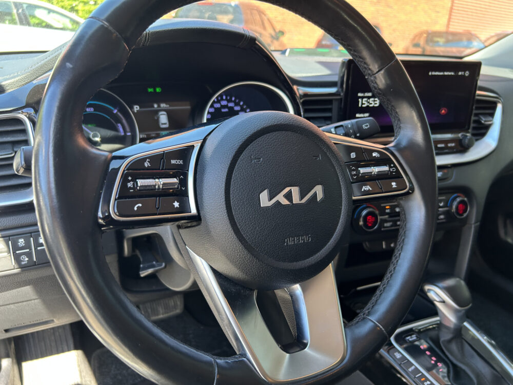 Kia Ceed Sportswagon 1.6 GDI PHEV DynamicLine // NAVI + CARPLAY // ADAPTIVE CRUISE // FULL LED // KEYLESS // STOEL + STUURWIELVERWARMING 6