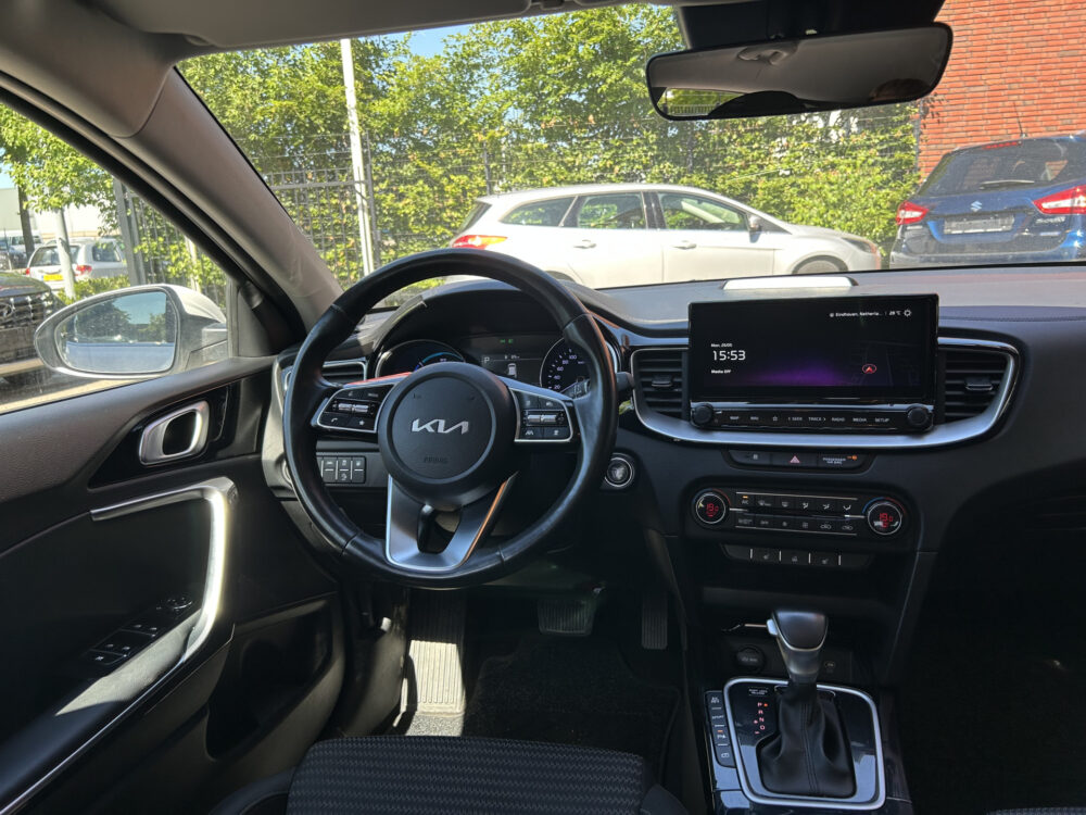 Kia Ceed Sportswagon 1.6 GDI PHEV DynamicLine // NAVI + CARPLAY // ADAPTIVE CRUISE // FULL LED // KEYLESS // STOEL + STUURWIELVERWARMING 7