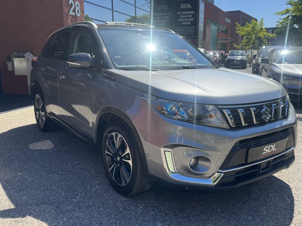 Suzuki Vitara 1.4 Boosterjet Stijl // PANO SCHUIF-DAK // KEYLESS // ADAPTIV. CRUISE // CAMERA+SENSOREN // NAVI+CARPLAY // STOELVERWARMING // 2
