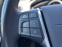 Volvo V40 1.5 T2 Polar+ // MEMORY SEAT // DODEHOEKDETECTIE // LEDER // FULL LED // NAVI // CAMERA // STOELVERWARMING // PDC V+A 42