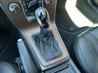 Volvo V40 1.5 T2 Polar+ // MEMORY SEAT // DODEHOEKDETECTIE // LEDER // FULL LED // NAVI // CAMERA // STOELVERWARMING // PDC V+A 53