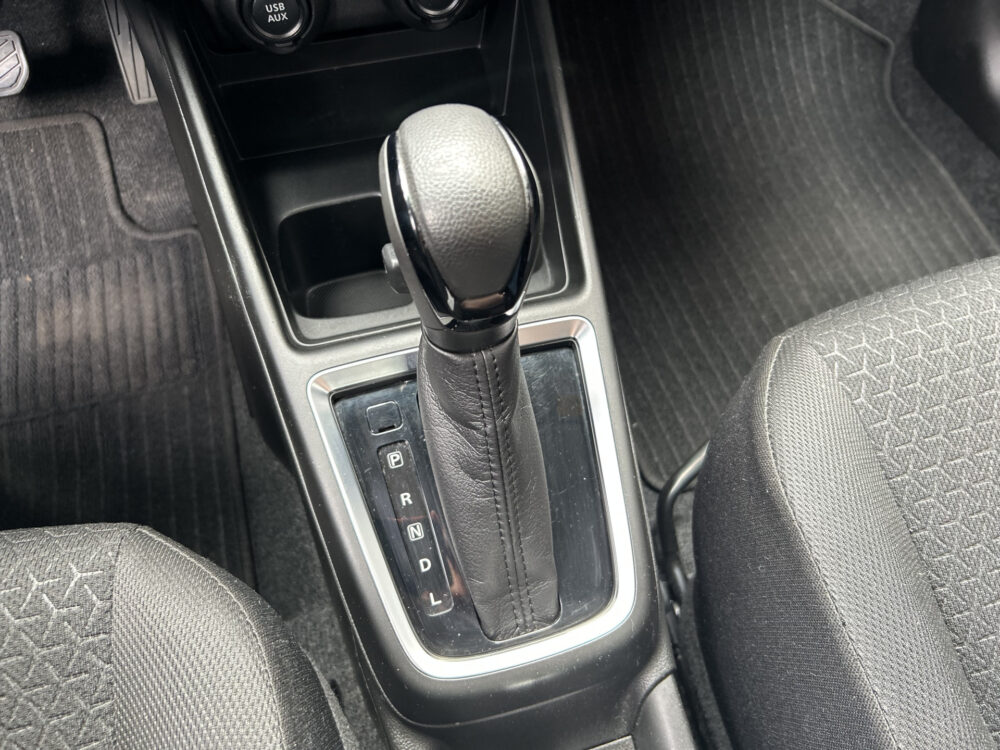 Suzuki Swift 1.2 Style Smart Hybrid // CAMERA // APPLE CARPLAY - ANDROID AUTO // STOELVERWARMING // AIRCO // ADAPTIVE CRUISE // PDC // 22