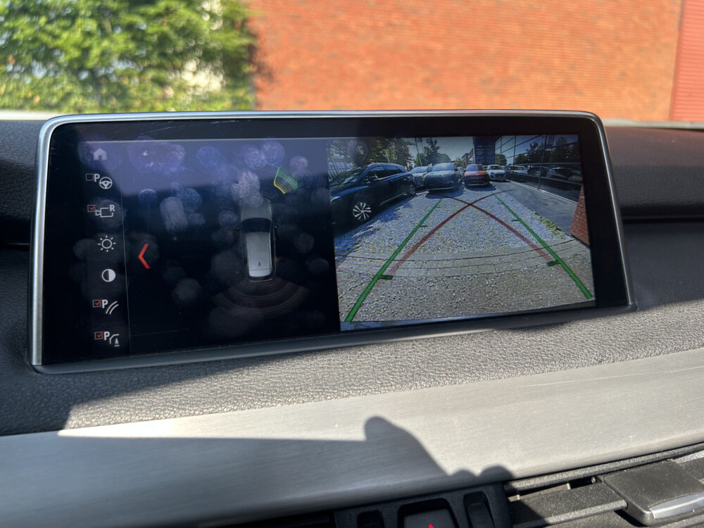 BMW X5 xDrive40e iPerformance M Sport Shadow SOH 84% // PANO/SCHUIFKANTELDAK // MEMORYSEAT // ADAPTICE CRUISE // NAVI + CARPLAY // HARM 17