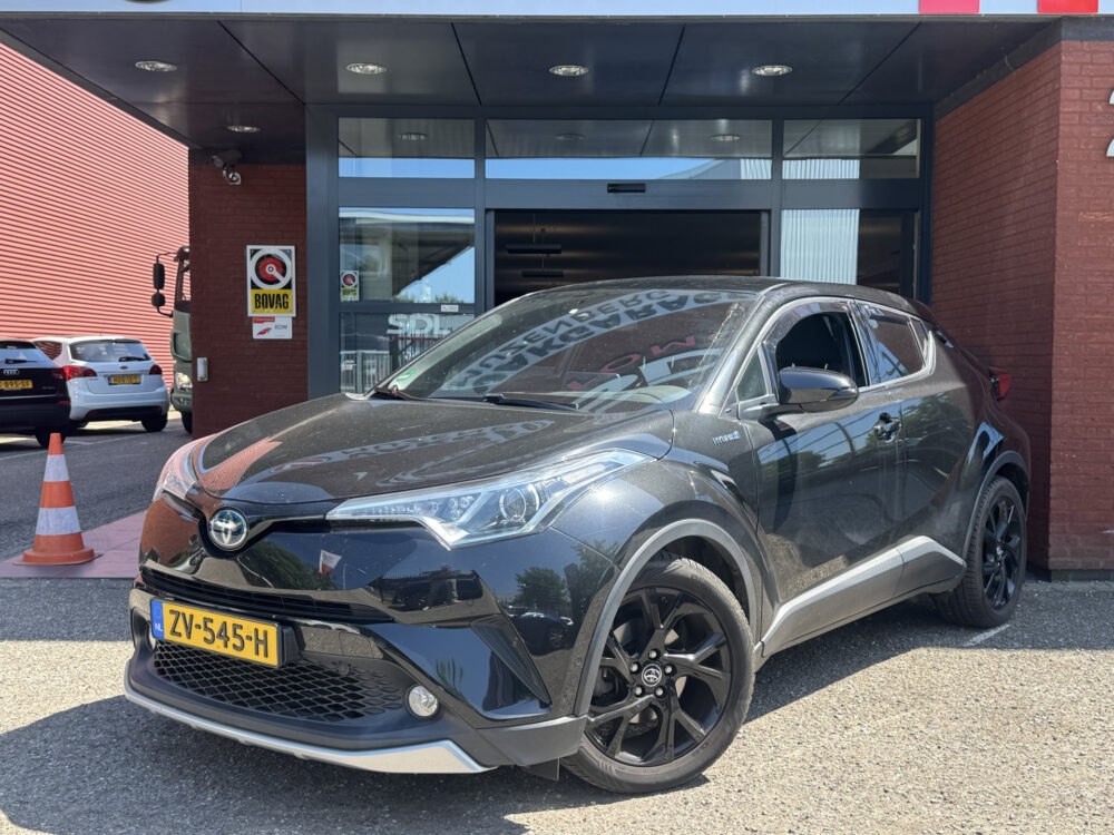 Toyota C-HR 1.8 Hybrid Style // NAVI // CAMERA // ADAPTIVE CRUISE // STOELVERWARMING // CLIMA // TREKHAAK // 1