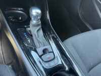 Toyota C-HR 1.8 Hybrid Style // NAVI // CAMERA // ADAPTIVE CRUISE // STOELVERWARMING // CLIMA // TREKHAAK // 50