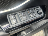 Toyota C-HR 1.8 Hybrid Style // NAVI // CAMERA // ADAPTIVE CRUISE // STOELVERWARMING // CLIMA // TREKHAAK // 63