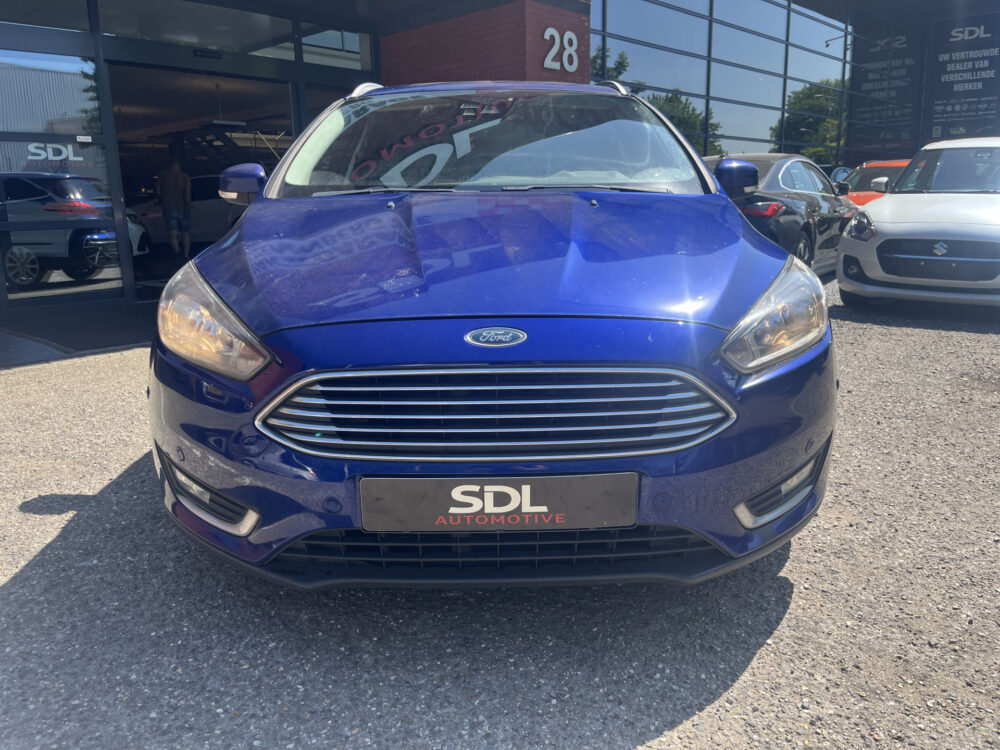 Ford FOCUS Wagon 1.5 EcoBoost Titanium 150PK- 1e EIGENAAR, UNIEKE KM STAND // CAMERA+SENSOREN // NAVI+CARPLAY // KEYLESS // STOELVERWARMING // 10