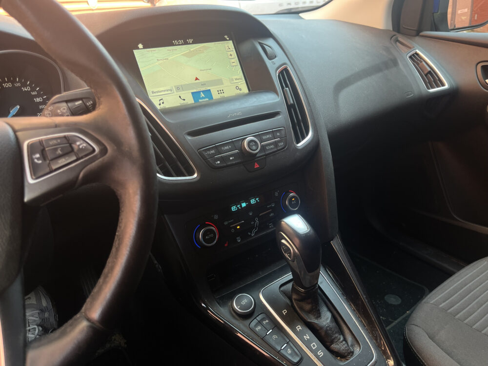 Ford FOCUS Wagon 1.5 EcoBoost Titanium 150PK- 1e EIGENAAR, UNIEKE KM STAND // CAMERA+SENSOREN // NAVI+CARPLAY // KEYLESS // STOELVERWARMING // 28