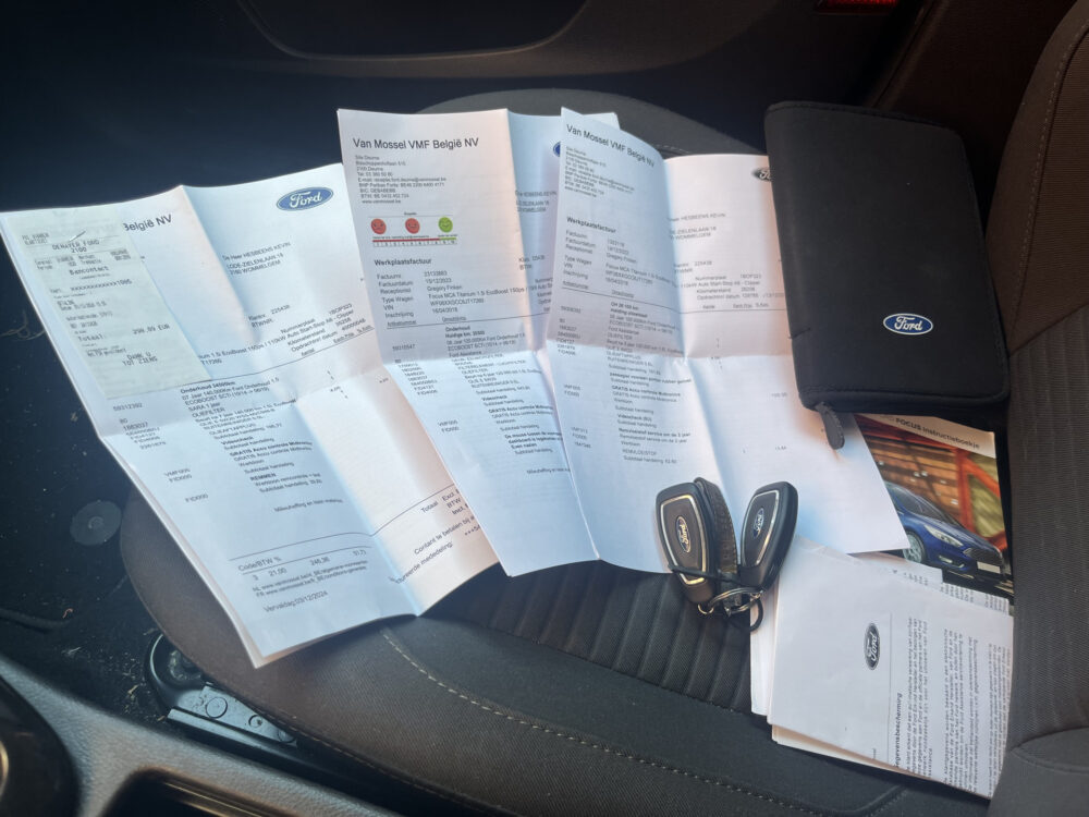 Ford FOCUS Wagon 1.5 EcoBoost Titanium 150PK- 1e EIGENAAR, UNIEKE KM STAND // CAMERA+SENSOREN // NAVI+CARPLAY // KEYLESS // STOELVERWARMING // 4