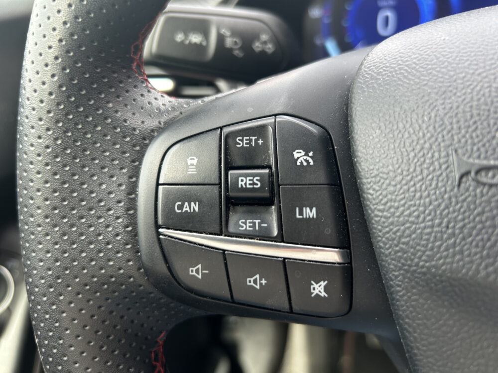 Ford Puma 1.0 EcoBoost Hybrid ST-Line X First Edition 155PK!! // VOL IN OPTIES // PANO/SCHUIFKANTELDAK // FULL LED // B&O AUDIO // ADAPTIV 9