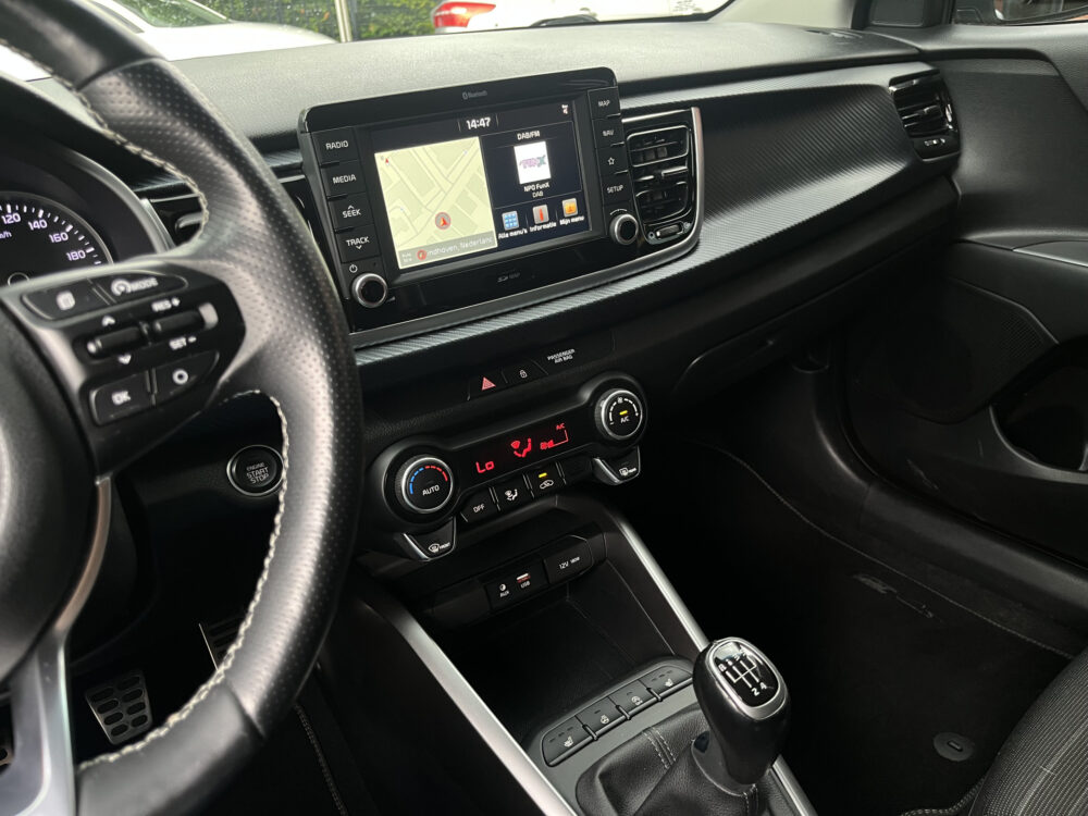 Kia Rio 1.0 TGDI GT-Line DEALER ONDERHOUDEN!! // FULL LED // NAVI + CARPLAY // HALF-LEDER // CAMERA // KEYLESS // STOEL + STUURWIELVERWA 30