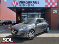 Suzuki Swift 1.2 Style Smart Hybrid // ADAPT. CRUISE // LED // DODEHOEK // STOELVERWARMING // CAMERA+SENSOREN // APPLE-ANCROID AUTO // 28