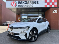 Renault Mégane E-Tech EV40 Boost Charge Equilibre SOH 95% // FULL LED // APPLE CARPLAY / ANDROID AUTO // CAMERA // DIGITAAL DISPLAY // KEYLESS 32