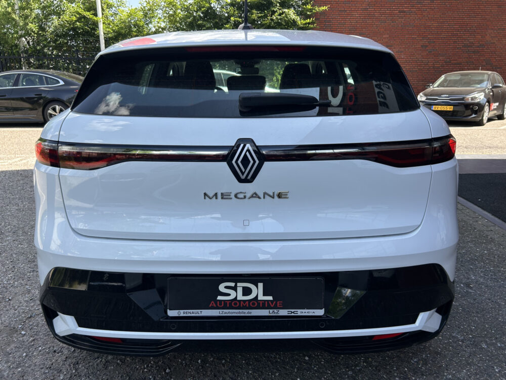 Renault Mégane E-Tech EV40 Boost Charge Equilibre SOH 95% // FULL LED // APPLE CARPLAY / ANDROID AUTO // CAMERA // DIGITAAL DISPLAY // KEYLESS 5