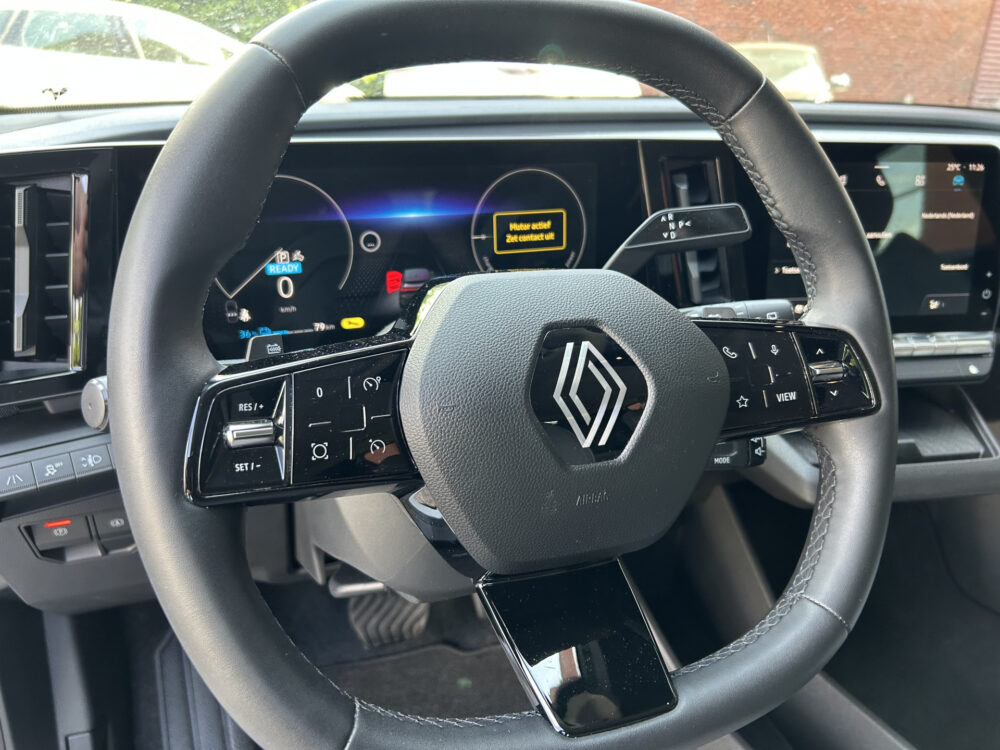 Renault Mégane E-Tech EV40 Boost Charge Equilibre SOH 95% // FULL LED // APPLE CARPLAY / ANDROID AUTO // CAMERA // DIGITAAL DISPLAY // KEYLESS 6