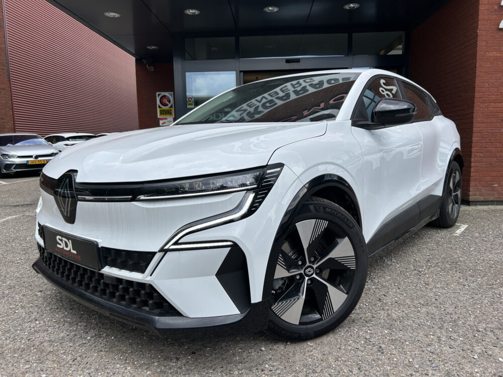 Renault Mégane E-Tech EV40 Boost Charge Equilibre // FULL LED // STOEL + STUURWIELVERWARMING // CLIMA // APPLE CARPLAY / ANDROID AUTO // CAMERA 1