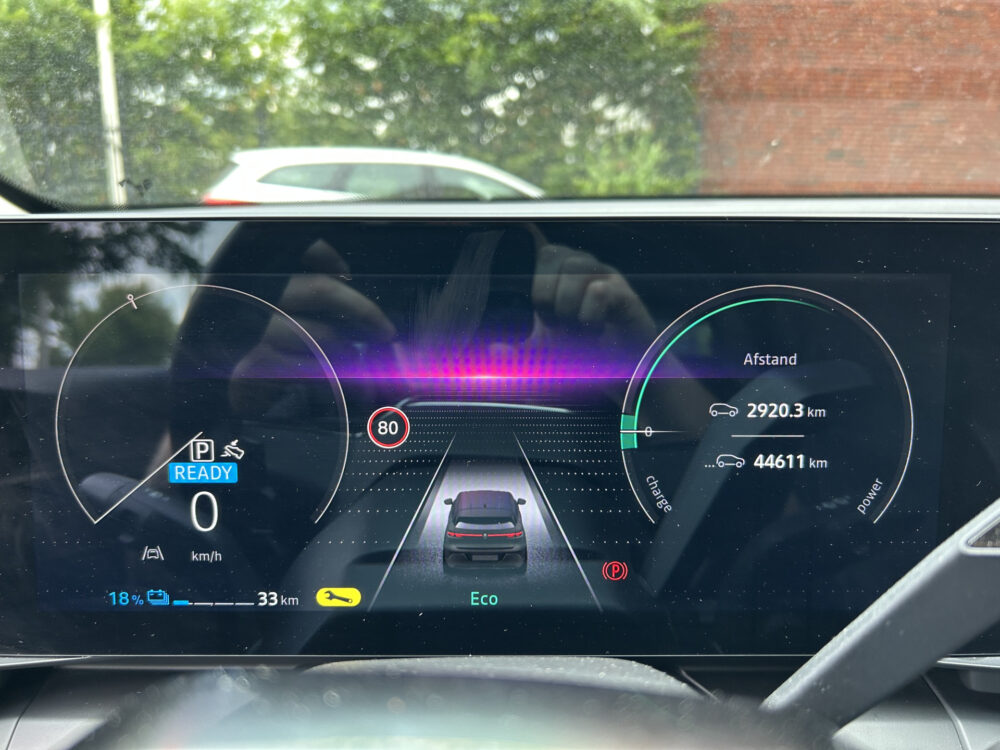 Renault Mégane E-Tech EV40 Boost Charge Equilibre // FULL LED // STOEL + STUURWIELVERWARMING // CLIMA // APPLE CARPLAY / ANDROID AUTO // CAMERA 30