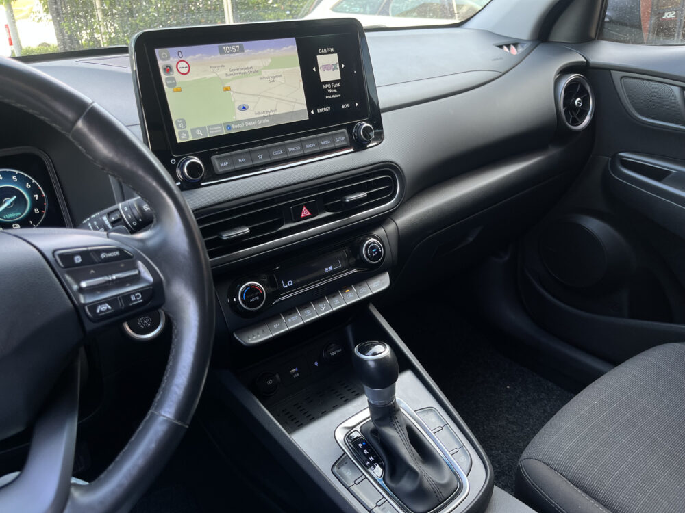 Hyundai KONA 1.6 GDI HEV Fashion // KEYLESS // KRELL AUDIO // CAMERA+SENSOREN // STUUR+STOELVERWARMING // NAVI+CARPLAY // 30