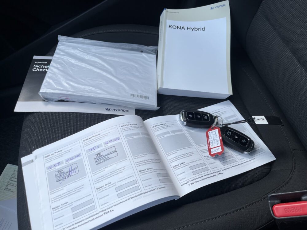 Hyundai KONA 1.6 GDI HEV Fashion // KEYLESS // KRELL AUDIO // CAMERA+SENSOREN // STUUR+STOELVERWARMING // NAVI+CARPLAY // 31