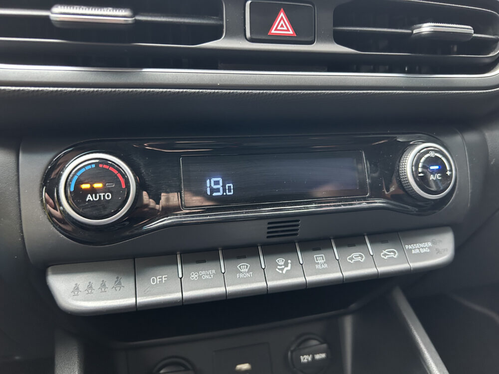 Hyundai KONA 1.6 GDI HEV Comfort // LED // VIRTUAL DISPLAY // APPLE CARPLAY / ANDROID AUTO // CAMERA // CLIMA // CRUISE 18