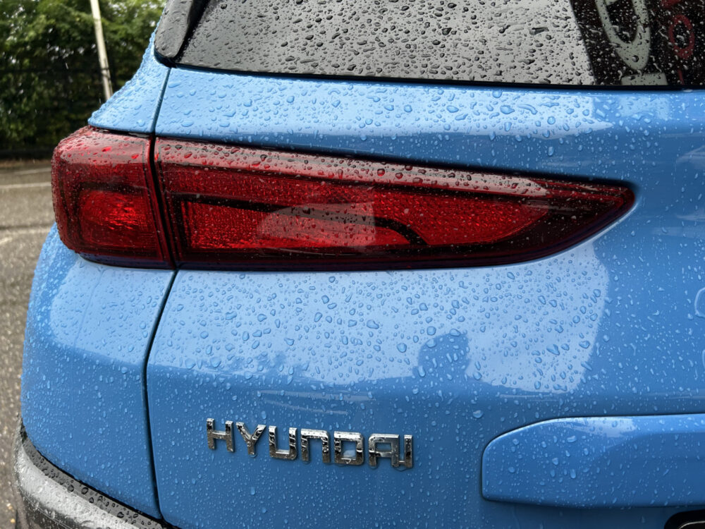 Hyundai KONA 1.6 GDI HEV Comfort // LED // VIRTUAL DISPLAY // APPLE CARPLAY / ANDROID AUTO // CAMERA // CLIMA // CRUISE 29