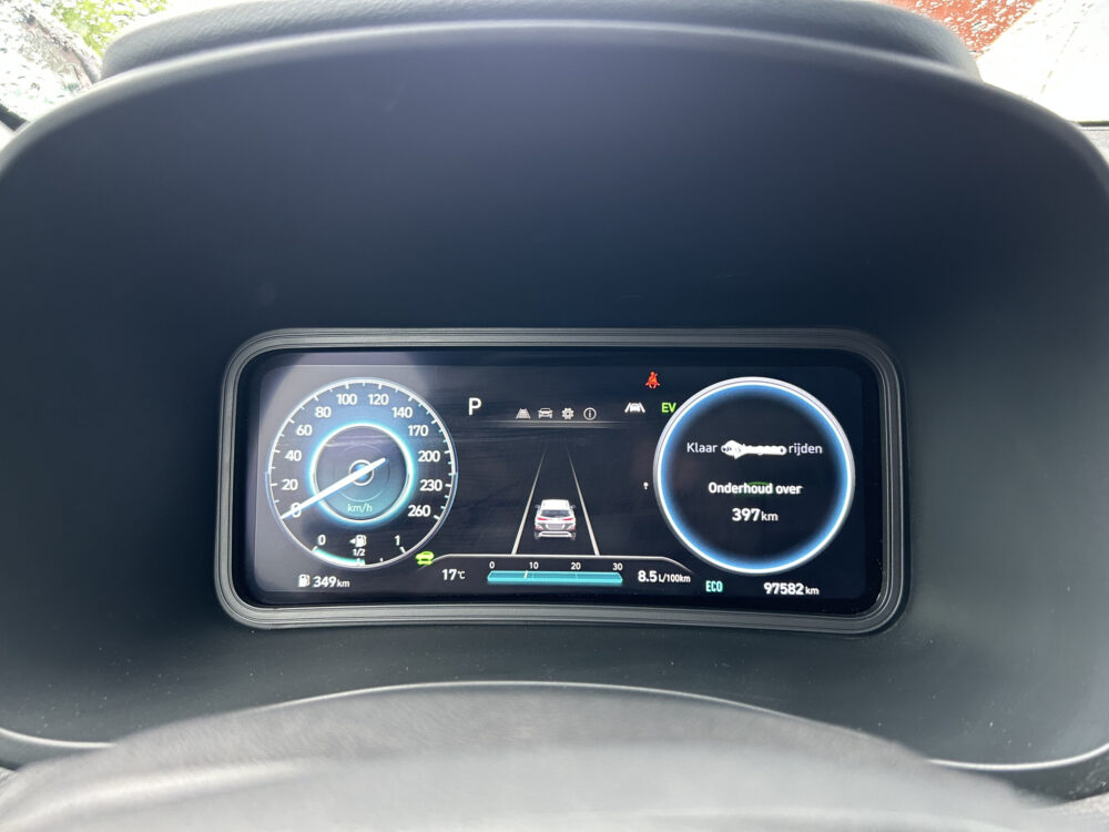 Hyundai KONA 1.6 GDI HEV Comfort // LED // VIRTUAL DISPLAY // APPLE CARPLAY / ANDROID AUTO // CAMERA // CLIMA // CRUISE 31