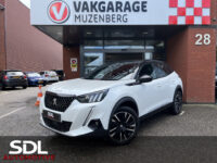 Peugeot 2008 1.2 PureTech GT Pack D.RIEM VERVANGEN // LEDER-ALCANTARA // DODEHOEK // ADAPT. CRUISE // CAMERA+SENSOREN // STOELVERWARMING // N 32