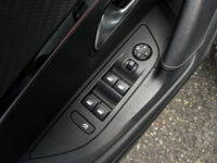 Peugeot 2008 1.2 PureTech GT Pack D.RIEM VERVANGEN // LEDER-ALCANTARA // DODEHOEK // ADAPT. CRUISE // CAMERA+SENSOREN // STOELVERWARMING // N 51