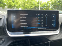 Peugeot 2008 1.2 PureTech GT Pack D.RIEM VERVANGEN // LEDER-ALCANTARA // DODEHOEK // ADAPT. CRUISE // CAMERA+SENSOREN // STOELVERWARMING // N 63