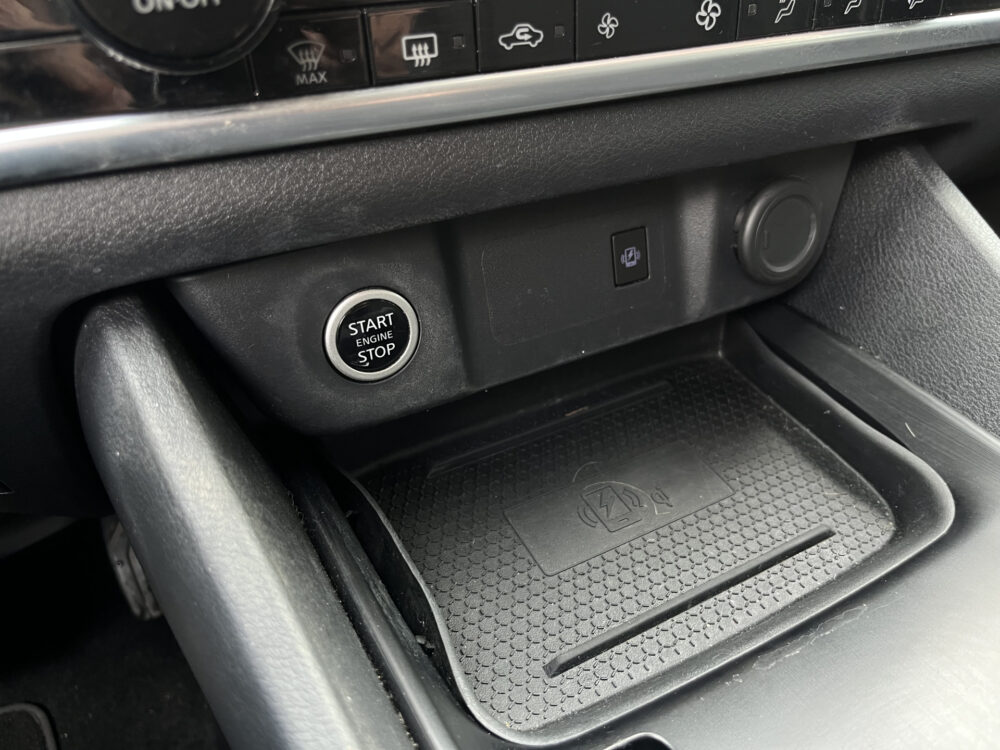 Nissan QASHQAI 1.3 MHEV Xtronic Acenta // ADAPT. CRUISE // DODEHOEK // KEYLESS // CAMERA+SENSOREN // APPLE-ANDROID AUTO // 24