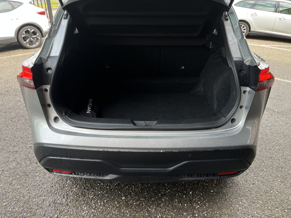 Nissan QASHQAI 1.3 MHEV Xtronic Acenta // ADAPT. CRUISE // DODEHOEK // KEYLESS // CAMERA+SENSOREN // APPLE-ANDROID AUTO // 8