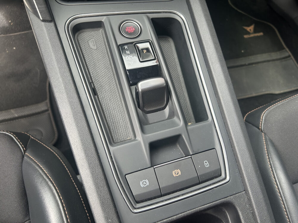 CUPRA Formentor 1.4 e-Hybrid VZ Copper Edition // FULL LED // CAMERA // DODEHOEKDETECTIE // NAVI + CARPLAY // STOEL + STUURWIELVERWARMING // ADA 20