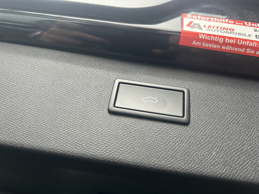 CUPRA Formentor 1.4 e-Hybrid VZ Copper Edition // FULL LED // CAMERA // DODEHOEKDETECTIE // NAVI + CARPLAY // STOEL + STUURWIELVERWARMING // ADA 27