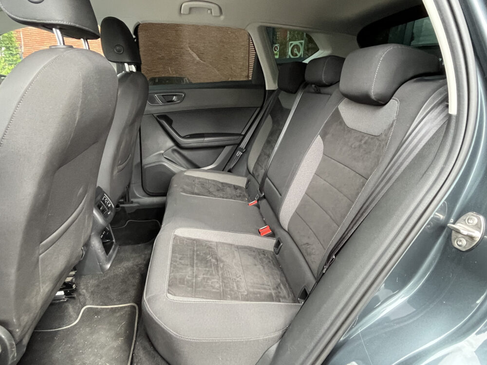 SEAT Ateca 1.4 EcoTSI Xcellence // NAVI // PDC // CRUISE // CLIMA // ELEK. ACHTERKLEP // DODEN HOEK SENSOR // 12