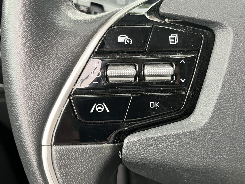 Kia Niro 1.6 GDi Hybrid ComfortLine // NAVI // CLIMA // ADAPTIVE CRUISE // CAMERA // KEY LESS // ALL SEASON BANDEN // 14