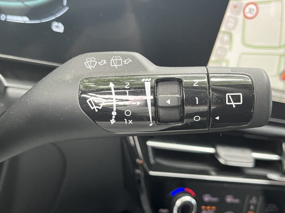 Kia Niro 1.6 GDi Hybrid ComfortLine // NAVI // CLIMA // ADAPTIVE CRUISE // CAMERA // KEY LESS // ALL SEASON BANDEN // 26