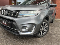 Suzuki Vitara 1.5 Hybrid Style AllGrip // SCHUIF-KANTELDAK // LEDER-ALCANTARA // AFN. TREKHAAK // ADAPT. CRUISE // KEYLESS // CAMERA // 43