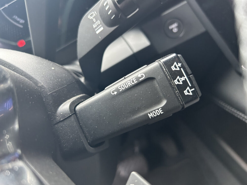 Renault Mégane E-Tech EV40 Boost Charge Techno // NAVI + CARPLAY // FULL LED // CAMERA // CLIMA // STOEL + STUURWIELVERWARMING // SFEERVERLICHT 14