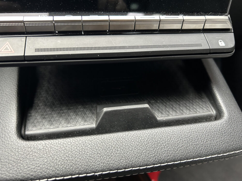 Renault Mégane E-Tech EV40 Boost Charge Techno // NAVI + CARPLAY // FULL LED // CAMERA // CLIMA // STOEL + STUURWIELVERWARMING // SFEERVERLICHT 21