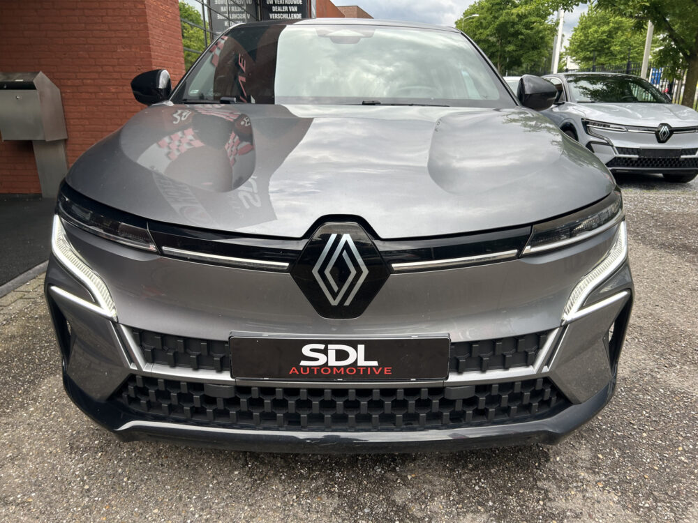 Renault Mégane E-Tech EV40 Boost Charge Techno // NAVI + CARPLAY // FULL LED // CAMERA // CLIMA // STOEL + STUURWIELVERWARMING // SFEERVERLICHT 4
