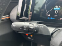 Renault Mégane E-Tech EV40 Boost Charge Techno // NAVI + CARPLAY // FULL LED // CAMERA // CLIMA // STOEL + STUURWIELVERWARMING // SFEERVERLICHT 44