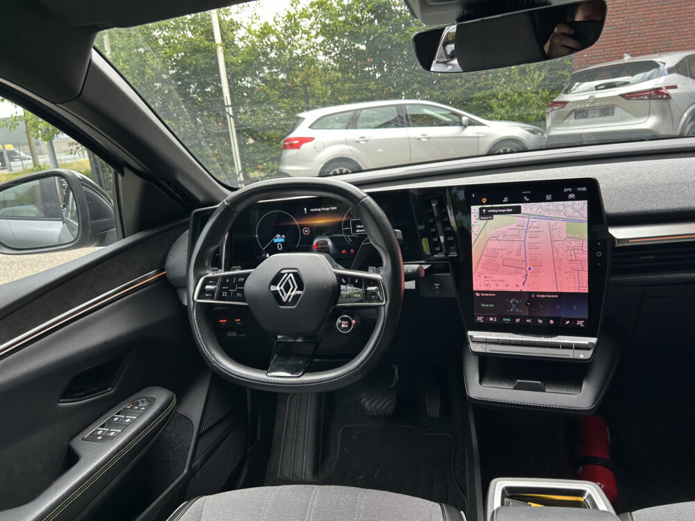 Renault Mégane E-Tech EV40 Boost Charge Techno // NAVI + CARPLAY // FULL LED // CAMERA // CLIMA // STOEL + STUURWIELVERWARMING // SFEERVERLICHT 7