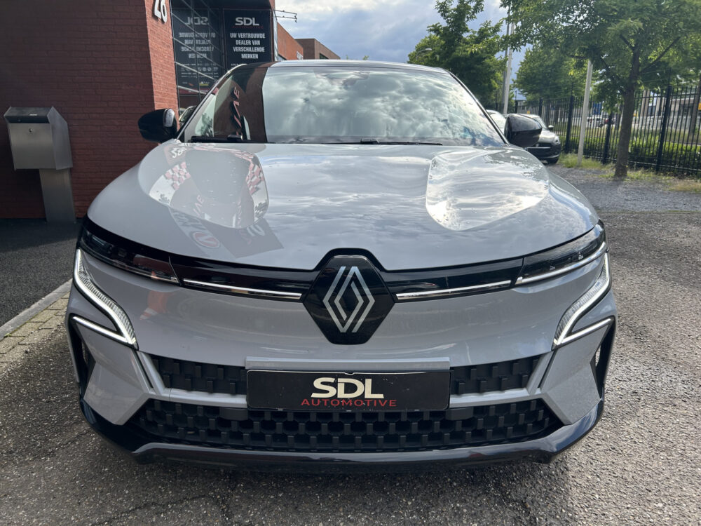 Renault Mégane E-Tech EV40 Boost Charge Techno // NAVI + CARPLAY // FULL LED // CAMERA // CLIMA // STOEL + STUURWIELVERWARMING // SFEERVERLICHT 4